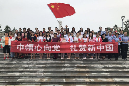 1272feae0cf61a21fe18a01b1be285d_副本.jpg
